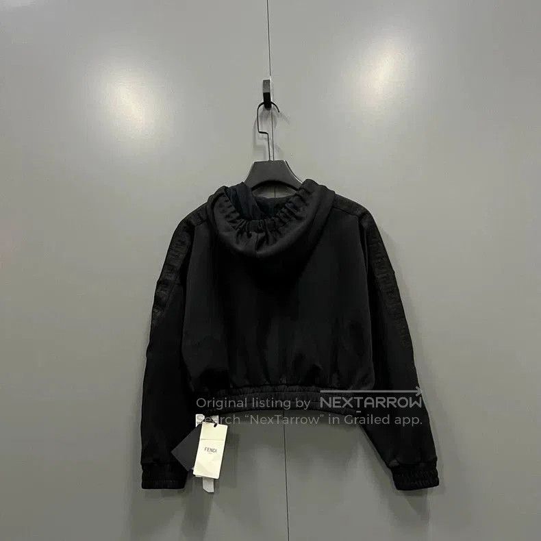 Fendi FENDI Black Cropped Drawstring Hoodie. Size US S / EU 44-46 / 1 - 3 Thumbnail