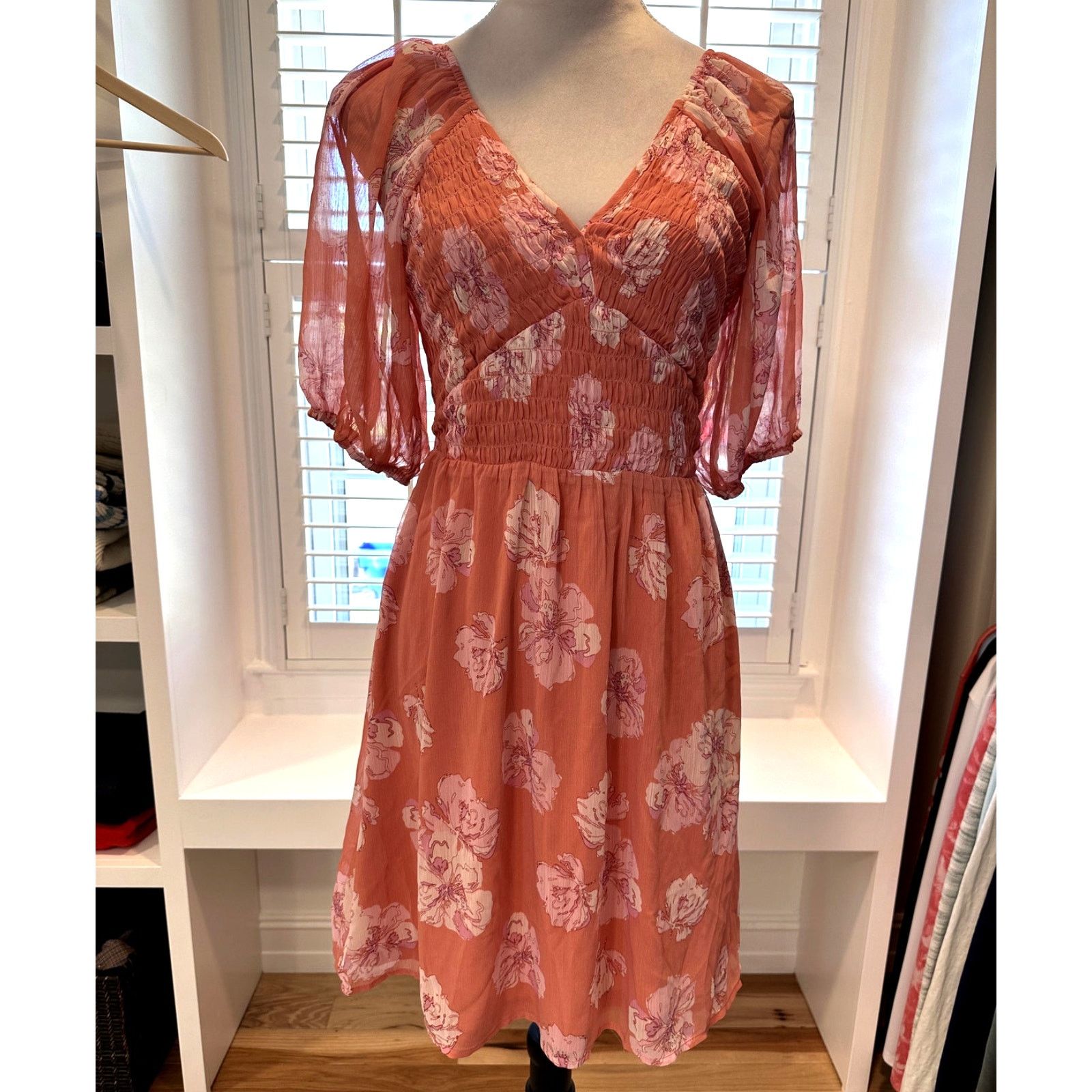 Other Collective Concepts Pink Floral Open Back Mini Dress M NWOT Size M / US 6-8 / IT 42-44 - 1 Thumbnail