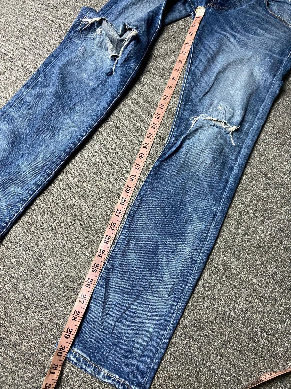 Polo Ralph Lauren Polo Ralph Lauren Skinny Ripped Jeans (157) Size US 29 - 8 Thumbnail