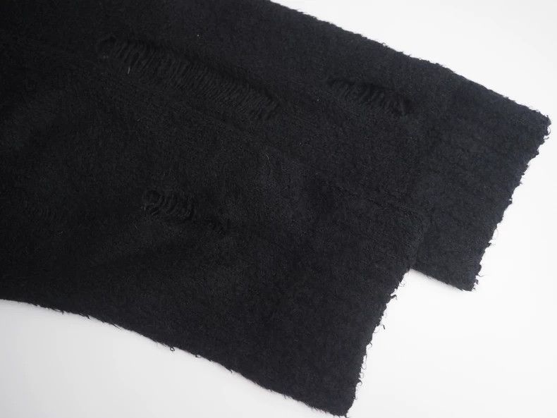 Undercover undercover Black Ripped Sweater 2502-Nextarrow Size US M / EU 48-50 / 2 - 5 Thumbnail
