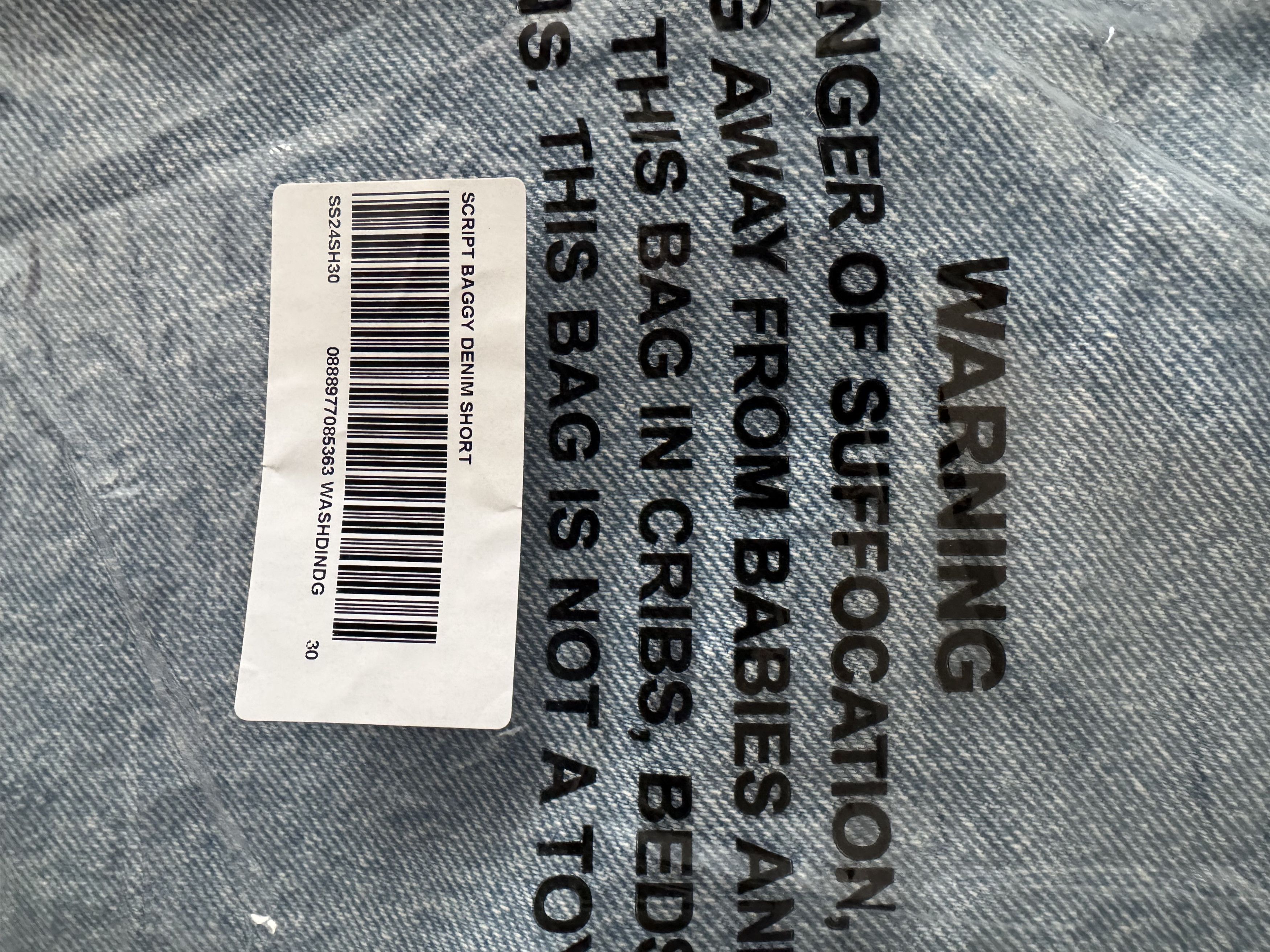 Supreme Script Baggy Denim Short Size US 30 / EU 46 - 5 Thumbnail