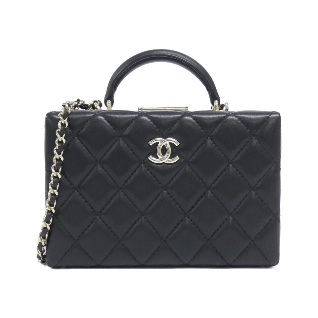 Chanel Chanel Chanel Lambskin Shoulder Bag Leather Crossbody Bag AS5167 DUTY FREE for USA Size ONE SIZE - 1 Thumbnail