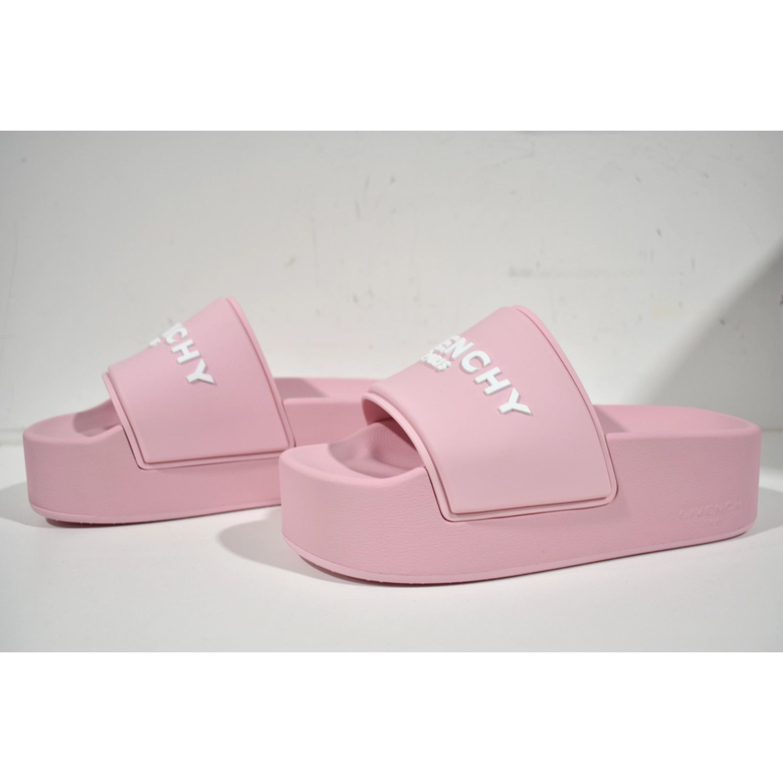 Givenchy Givenchy Pink Platform Rubber White Logo Slide On Pool Size US 10 / IT 40 - 8 Thumbnail