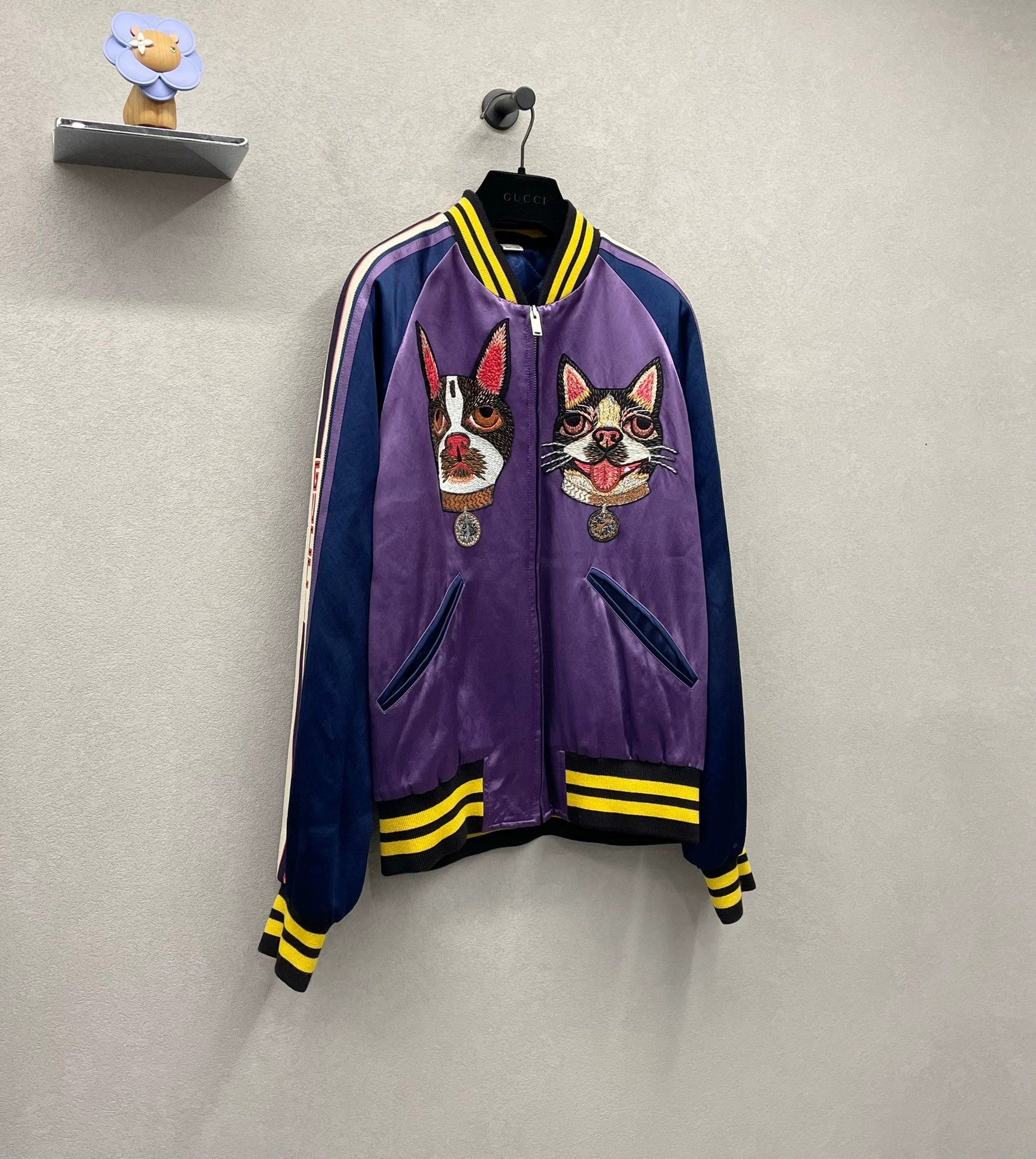 Gucci gucci embroidered purple bomber jacket unisex Size US L / EU 52-54 / 3 - 3 Thumbnail