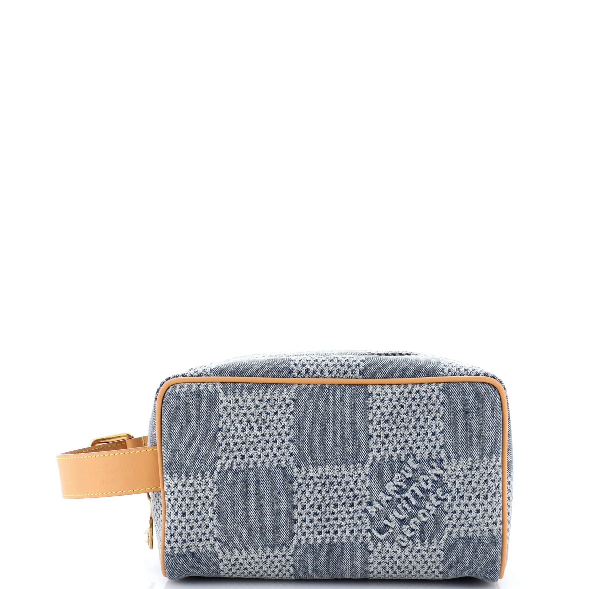 Louis Vuitton Locker Dopp Kit Size ONE SIZE - 1 Thumbnail