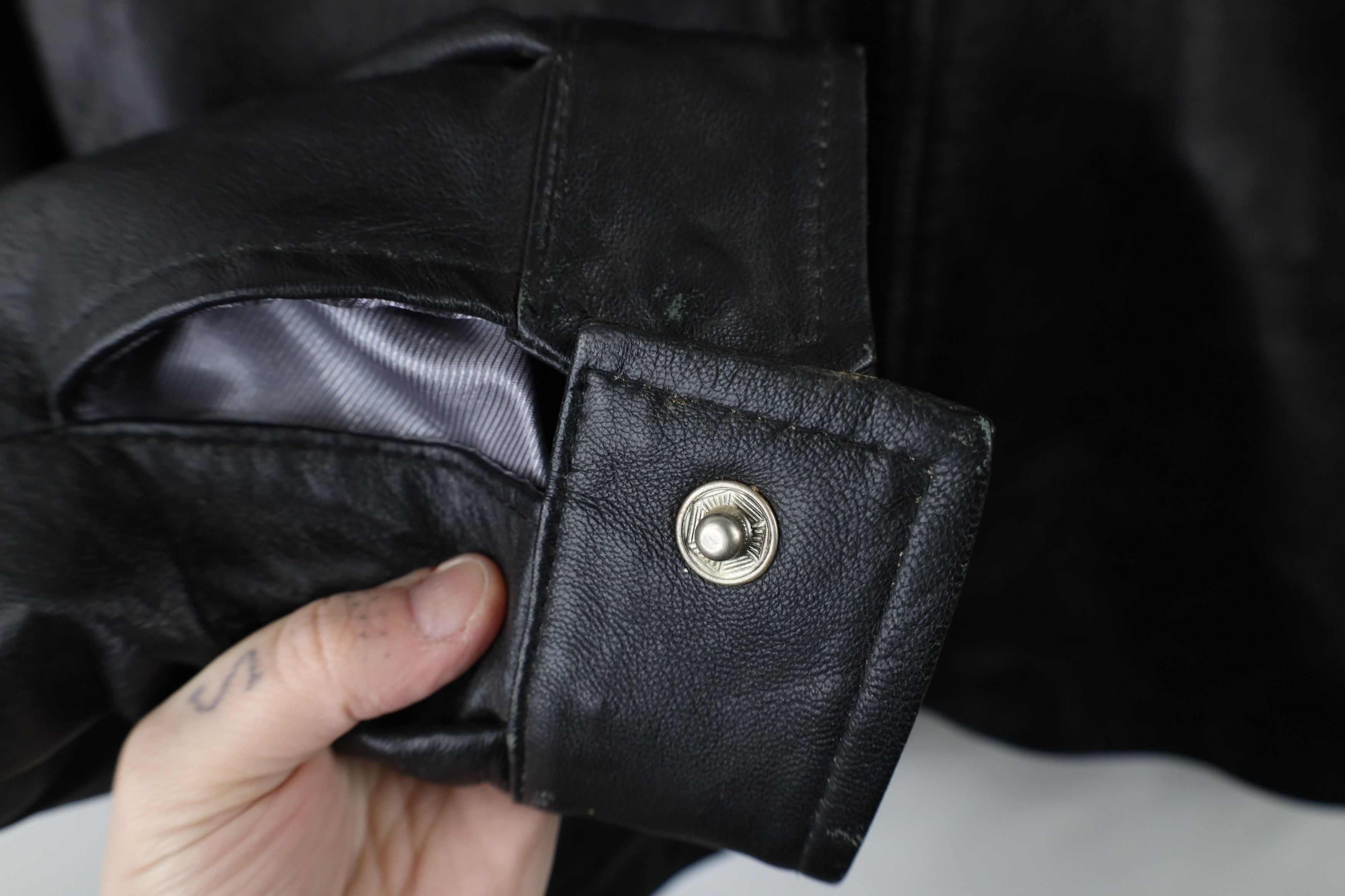Vintage Vintage 90s Streetwear Side Buckle Full Zip Leather Jacket Size US XXL / EU 58 / 5 - 6 Thumbnail