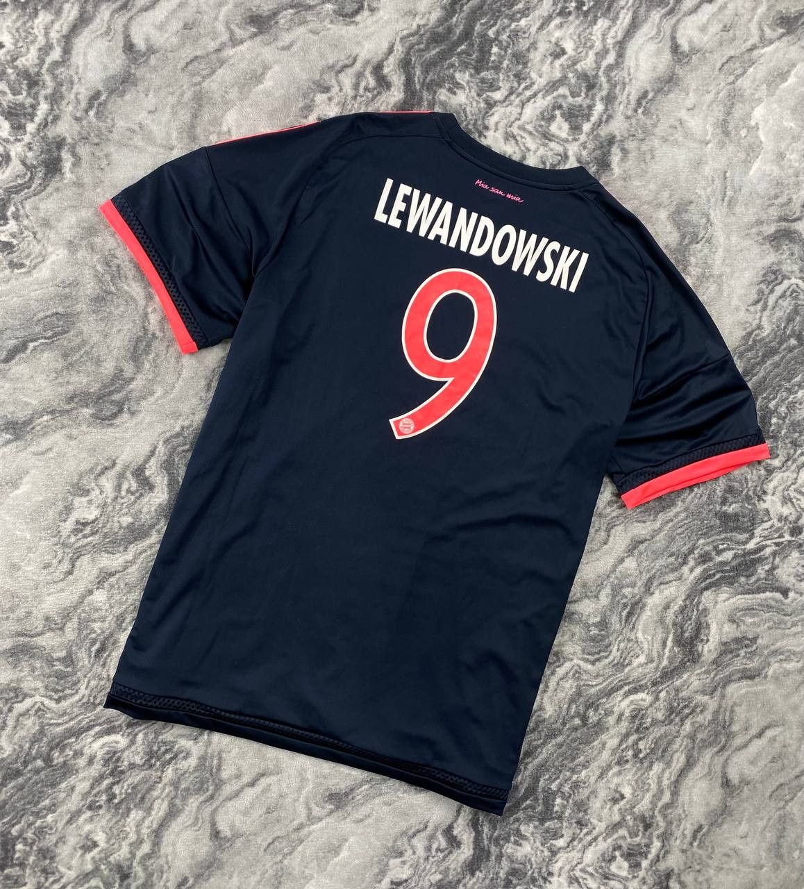 Adidas Adidas Bayern München 2015 2016 Lewandowski #9 Third Jersey Size US XXL / EU 58 / 5 - 12 Thumbnail