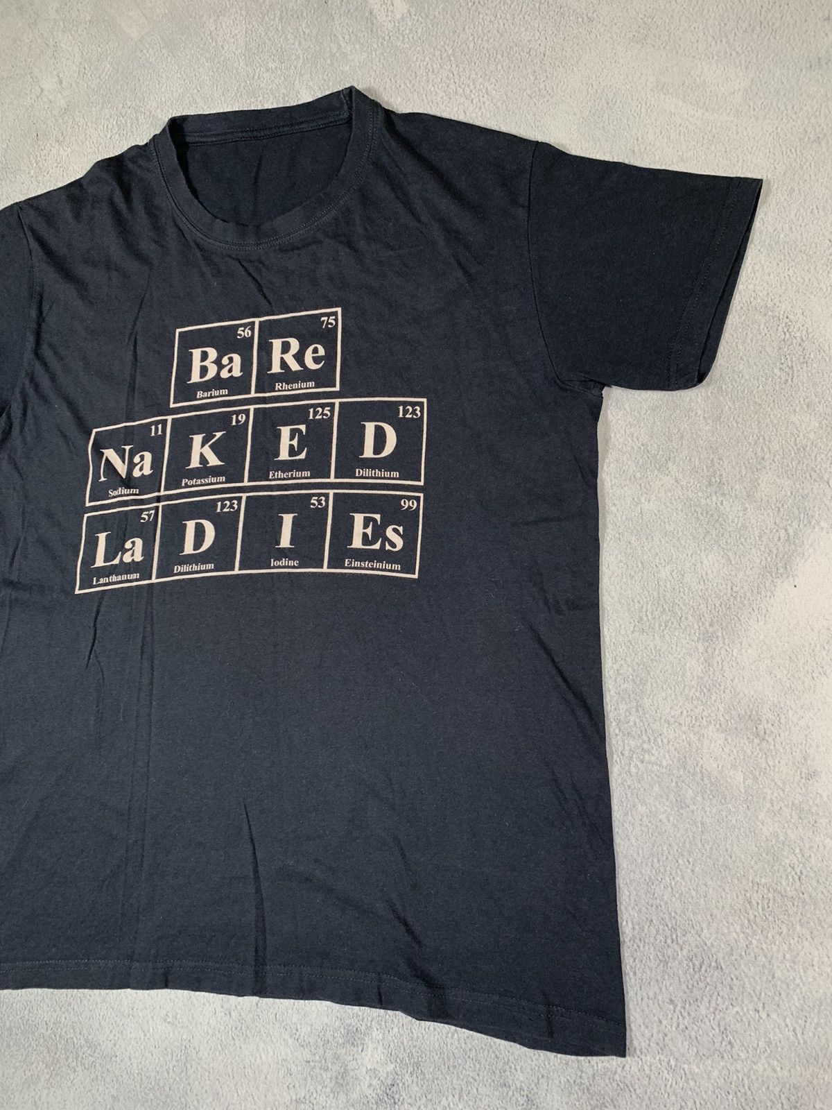 Band Tees Vintage Y2K Bare Naked Girl band tee big logo size L Size US L / EU 52-54 / 3 - 3 Thumbnail