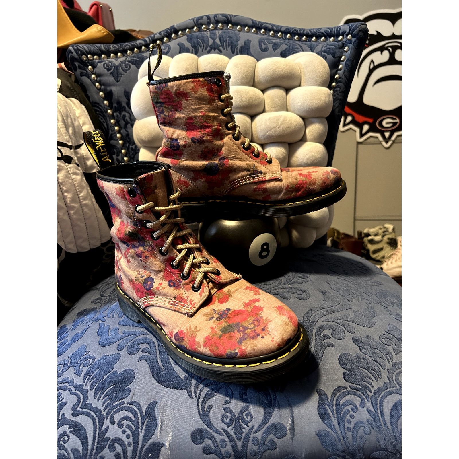 Dr. Martens Dr Martens Castel Floral Cream and Pink size 8/EU 39 Size US 8 / IT 38 - 1 Thumbnail