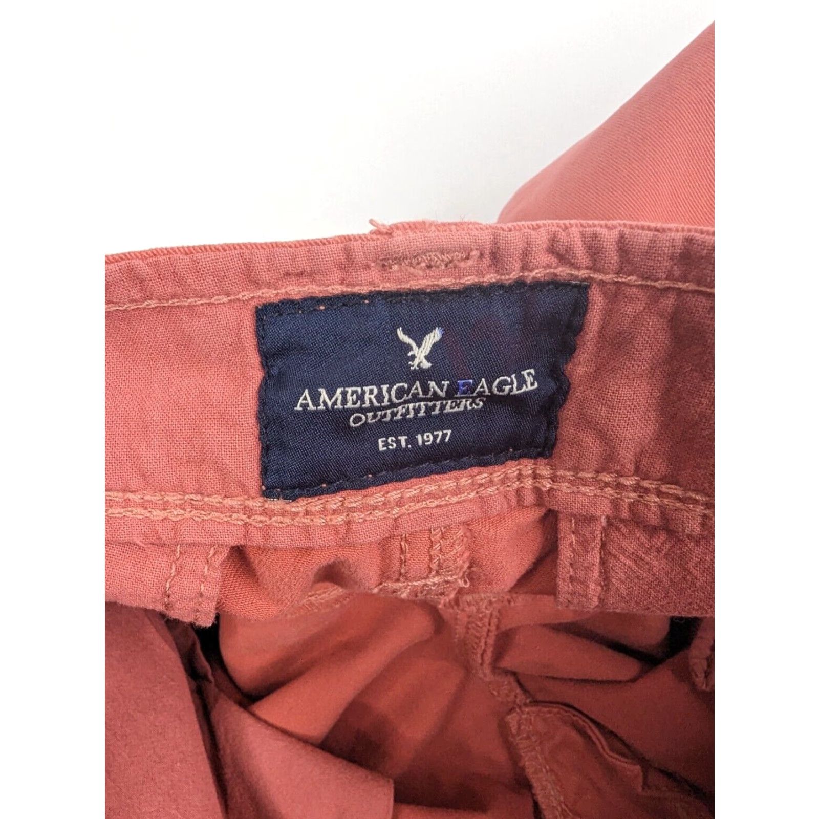 American Eagle Outfitters American Eagle Shorts Men's 34 100% Cotton Red Bermuda Chino Preppy Size US 34 / EU 50 - 7 Thumbnail
