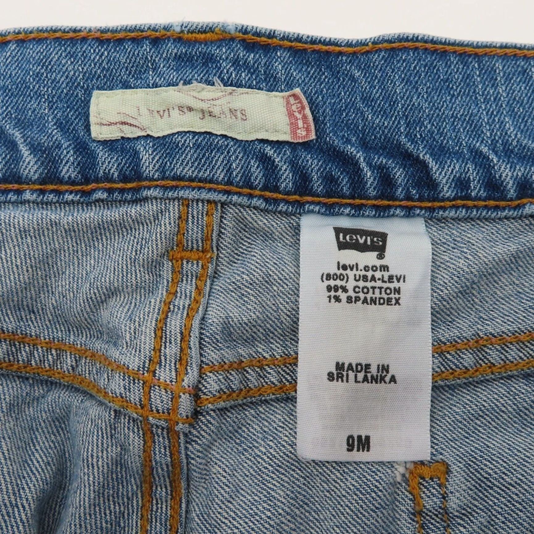 Levi's VINTAGE Levi's Jeans Flared Distressed Juniors 9 Blue Denim Womens Regular Y2K 2000s Levi's Size 30" / US 8 / IT 44 - 7 Thumbnail