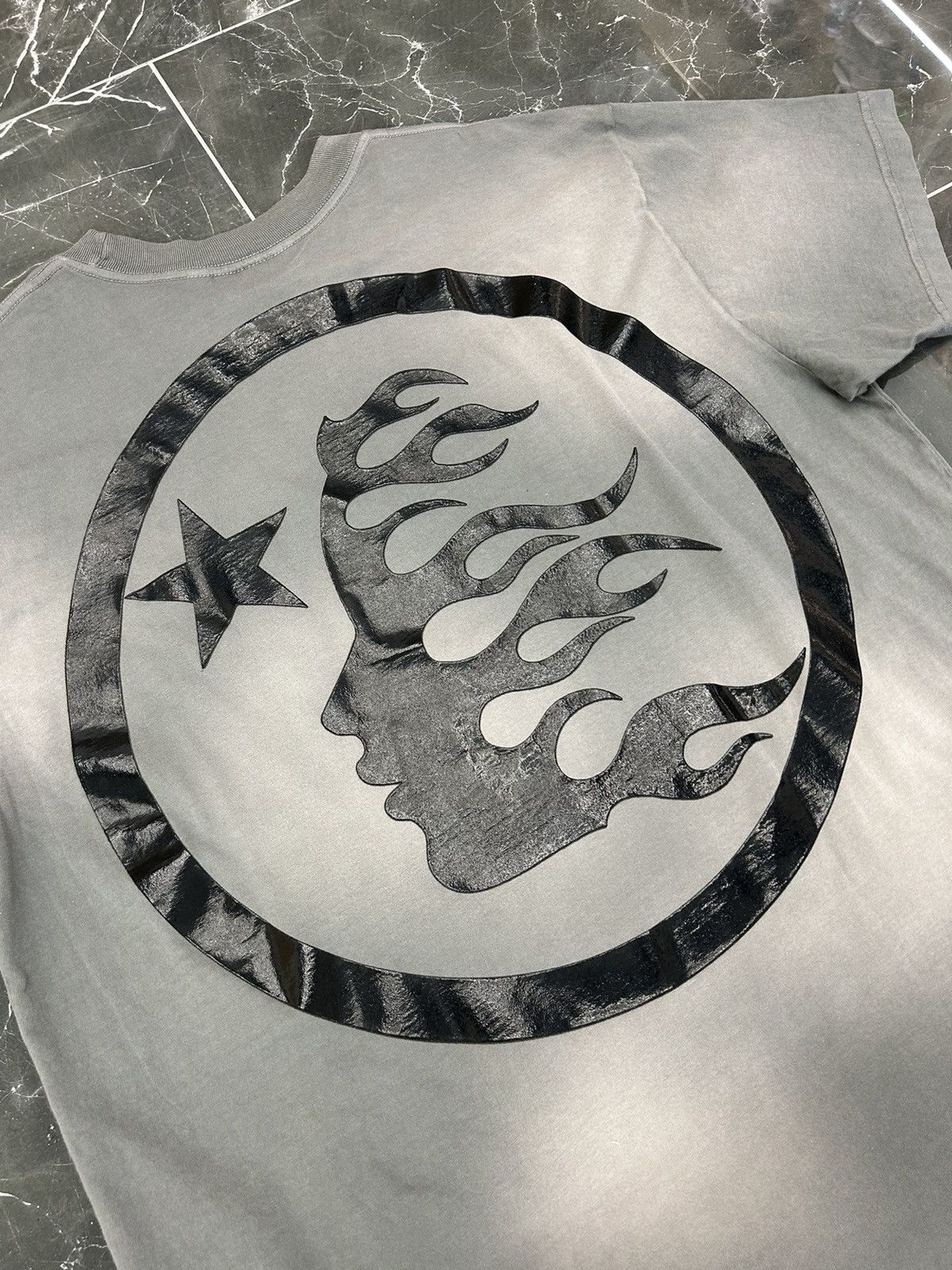 HELLSTAR HELLSTAR Sports Core Logo Gel Tee Grey Size US XL / EU 56 / 4 - 4 Thumbnail