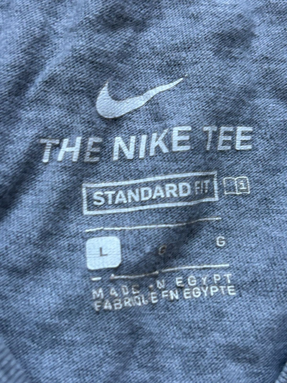 Nike T-SHIRT NIKE CENTRAL SWOOSH 🔘 STREETWEAR, SPORTSWEAR 🔘 L Size US L / EU 52-54 / 3 - 3 Thumbnail