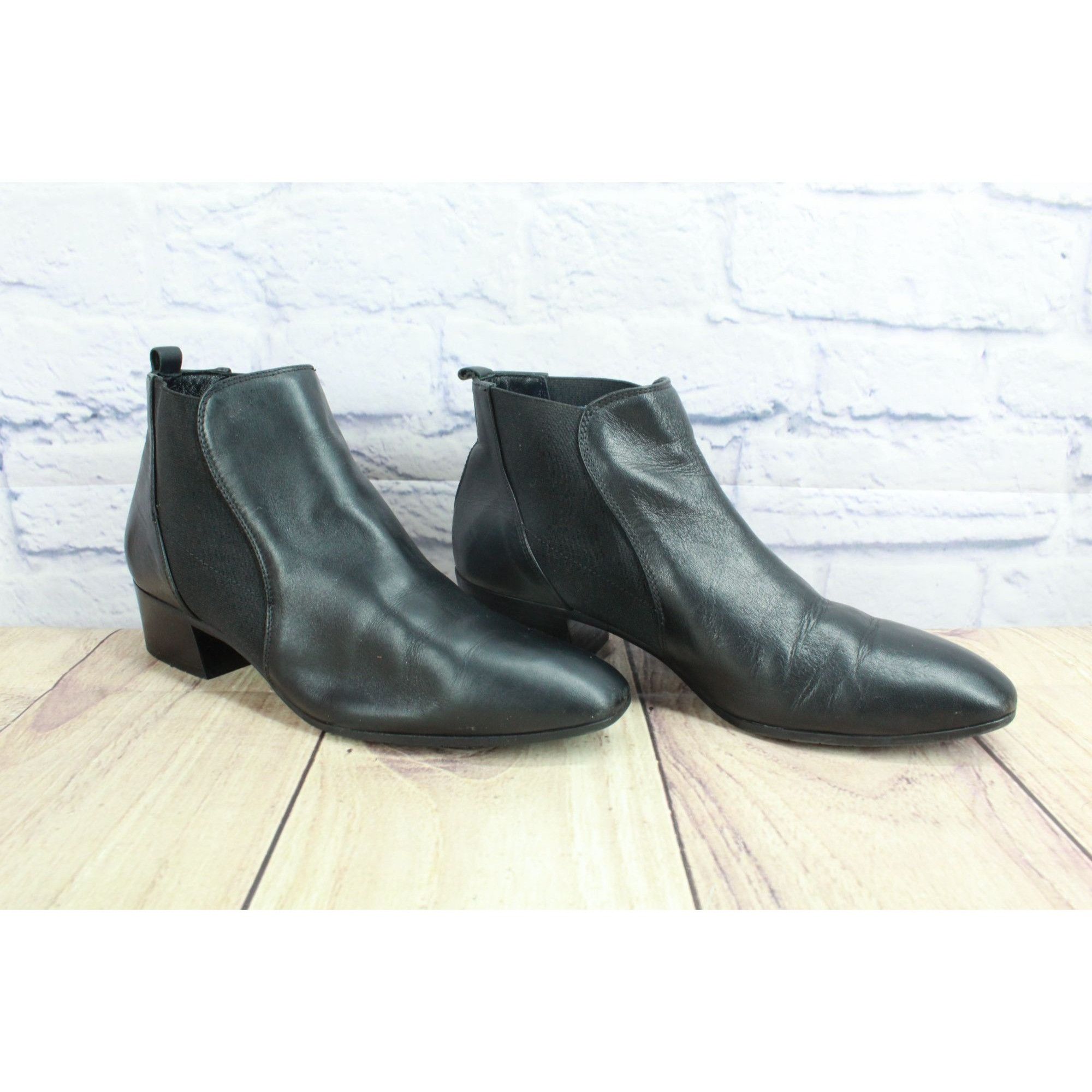 Aquatalia Aquatalia Black Leather Pointed-Toe Low Block Heel Ankle Boo Size US 8 / IT 38 - 3 Thumbnail