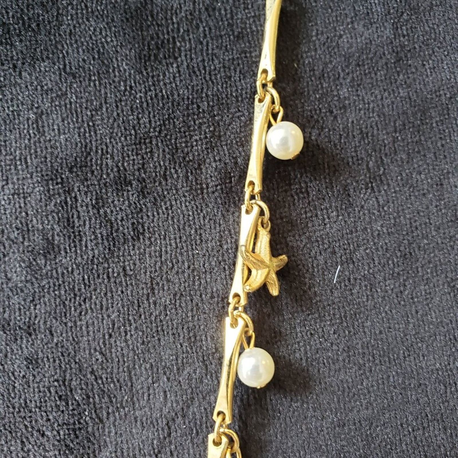 The Unbranded Brand White Blue Faux Pearl Gold Tone Star & Snail Accent Necklace Size ONE SIZE - 4 Thumbnail