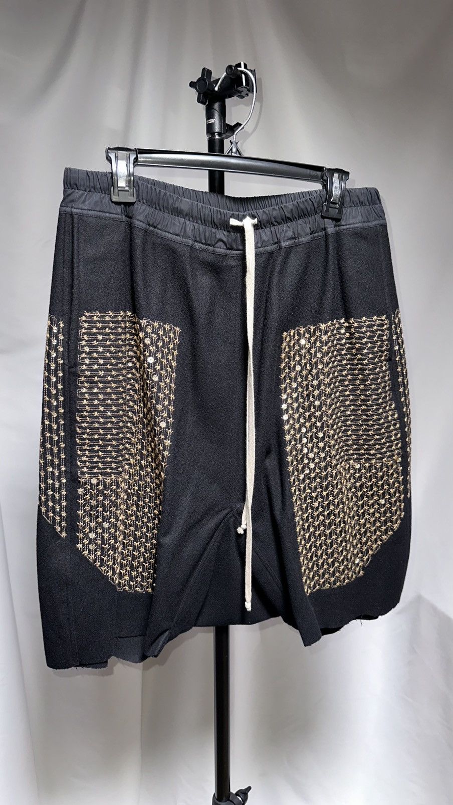 Rick Owens Rick Owens FW15 SPHINX Embroidered wool pod shorts (44IT) Size 30" / US 8 / IT 44 - 2 Thumbnail