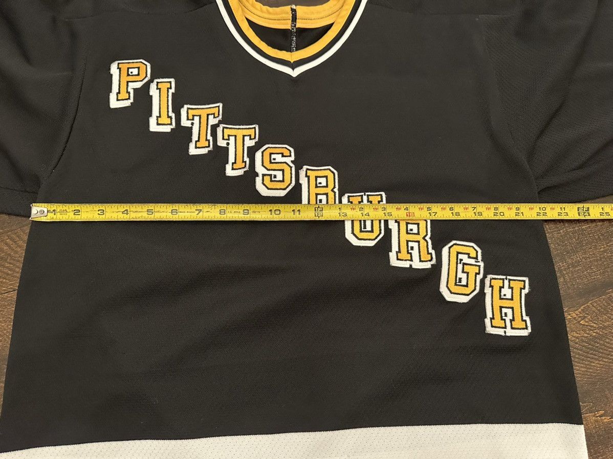 Ccm VTG CCM Maska Pittsburgh Penguins Men’s Hockey Jersey-Sz Med Size US M / EU 48-50 / 2 - 6 Thumbnail