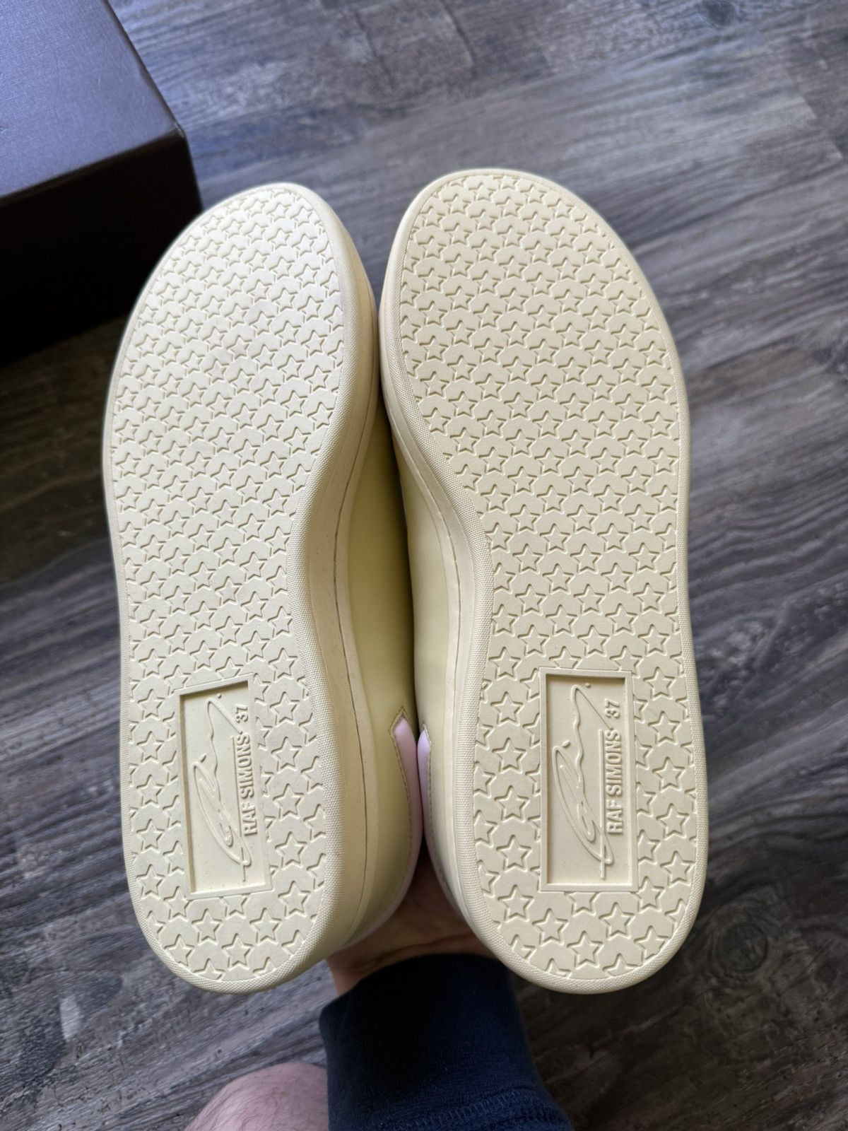 Raf Simons NWB - Raf Simons Runner Sneakers Size US 7 / IT 37 - 8 Thumbnail