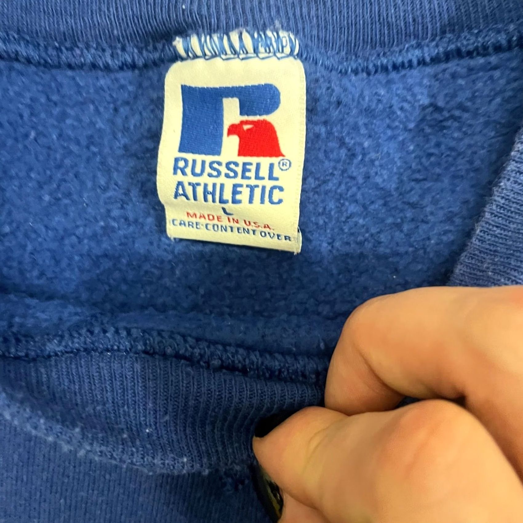 Russell Athletic VINTAGE Russell Athletic Sweatshirt Large Blue Crewneck Fleece Made USA 90s Mens Size US L / EU 52-54 / 3 - 3 Thumbnail