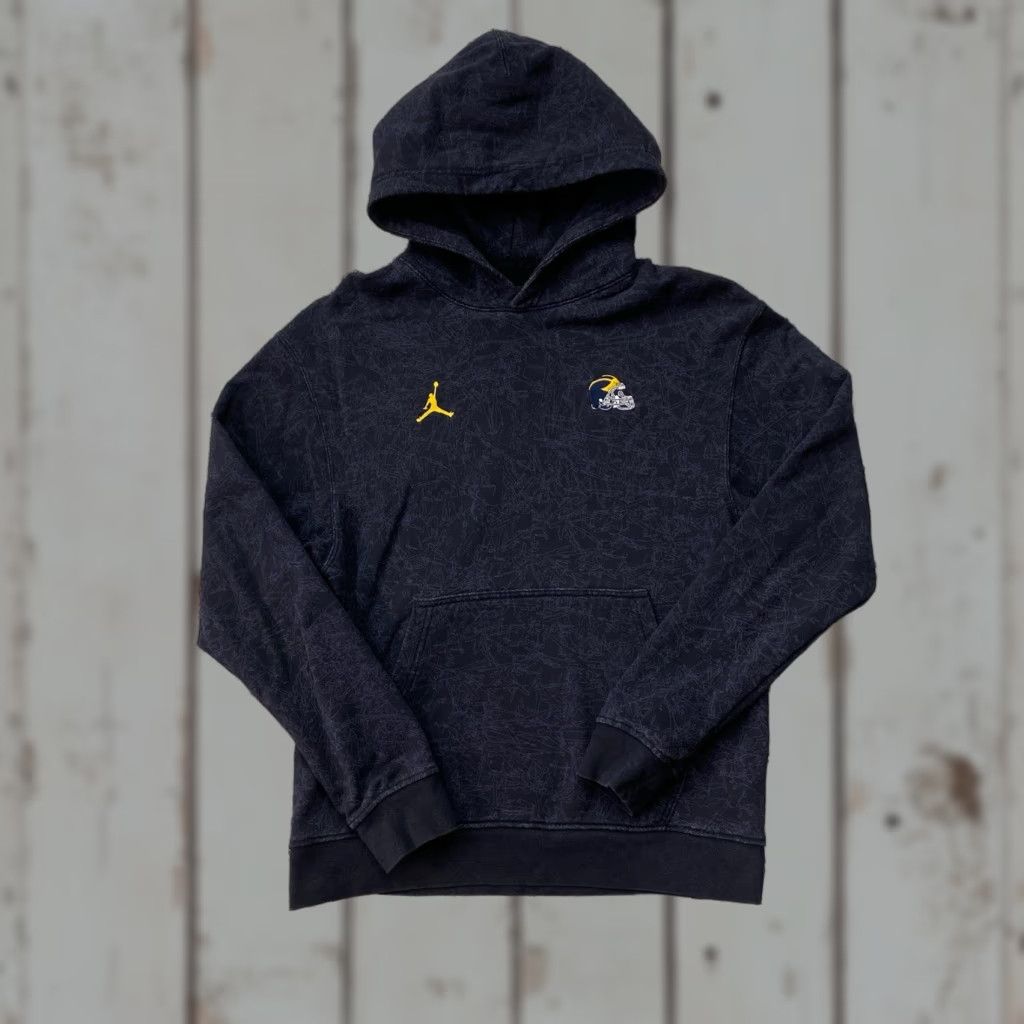 Jordan Brand Air Jordan University of Michigan Blue Pullover Hoodie M Mens Jumpman Size US M / EU 48-50 / 2 - 1 Thumbnail