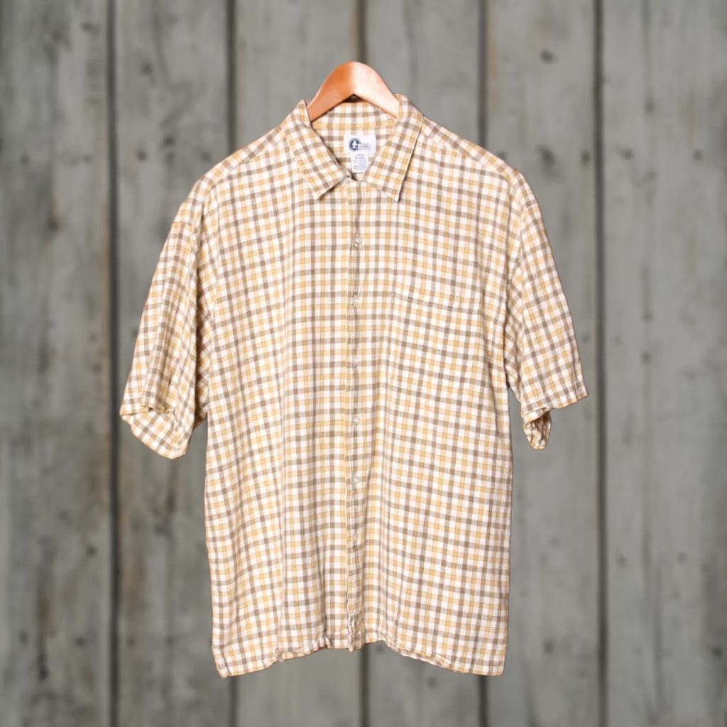 Vintage VINTAGE Arizona Jeans Shirt Mens Short Sleeve Yellow Check Loop Collar Sz L Size US L / EU 52-54 / 3 - 1 Thumbnail