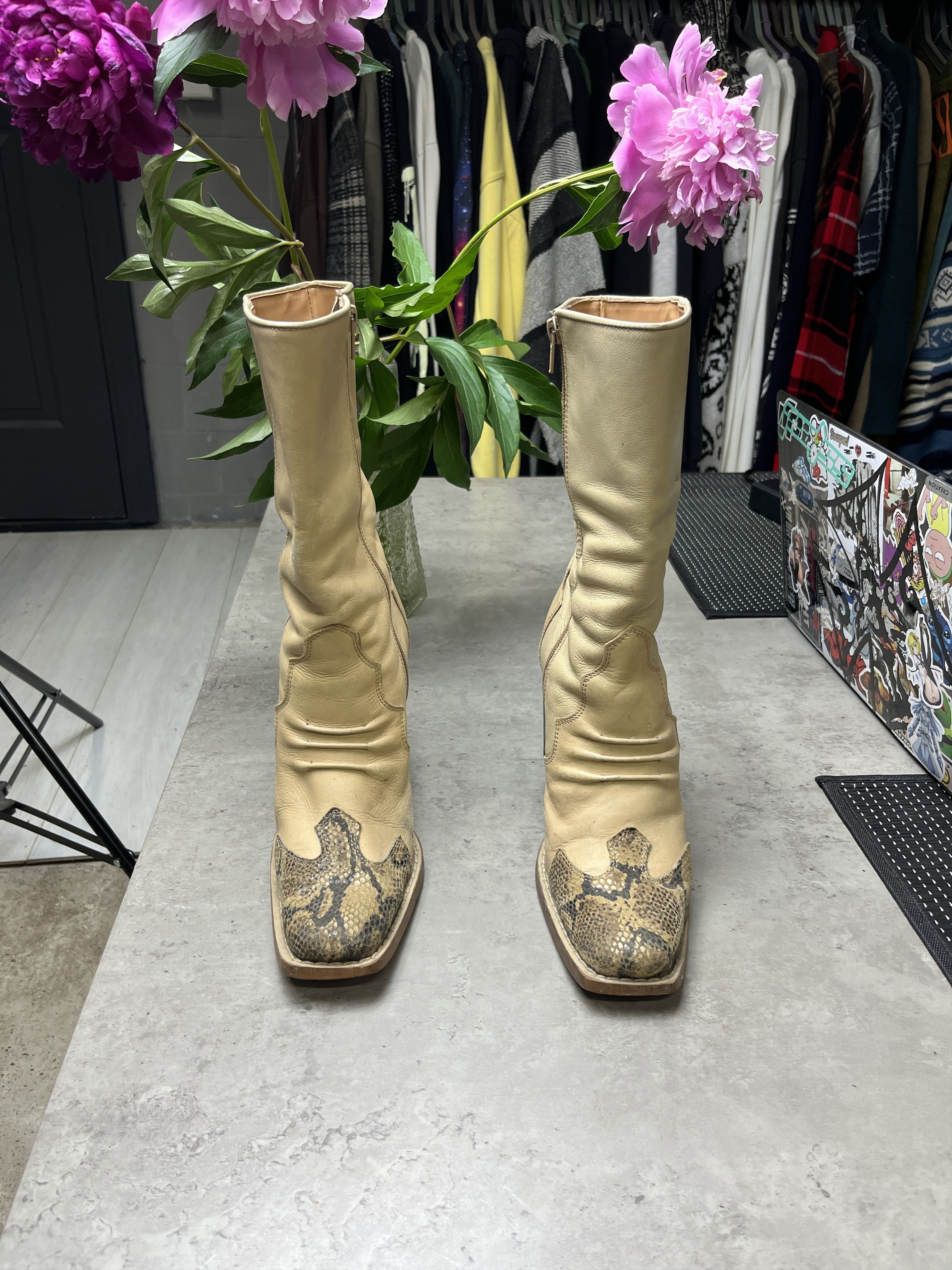 Wrangler 1990s WRANGLER WESTERN SNAKESKIN TOE HEEL FADED BOOTS - 5123 Size US 6 / EU 39 - 2 Thumbnail