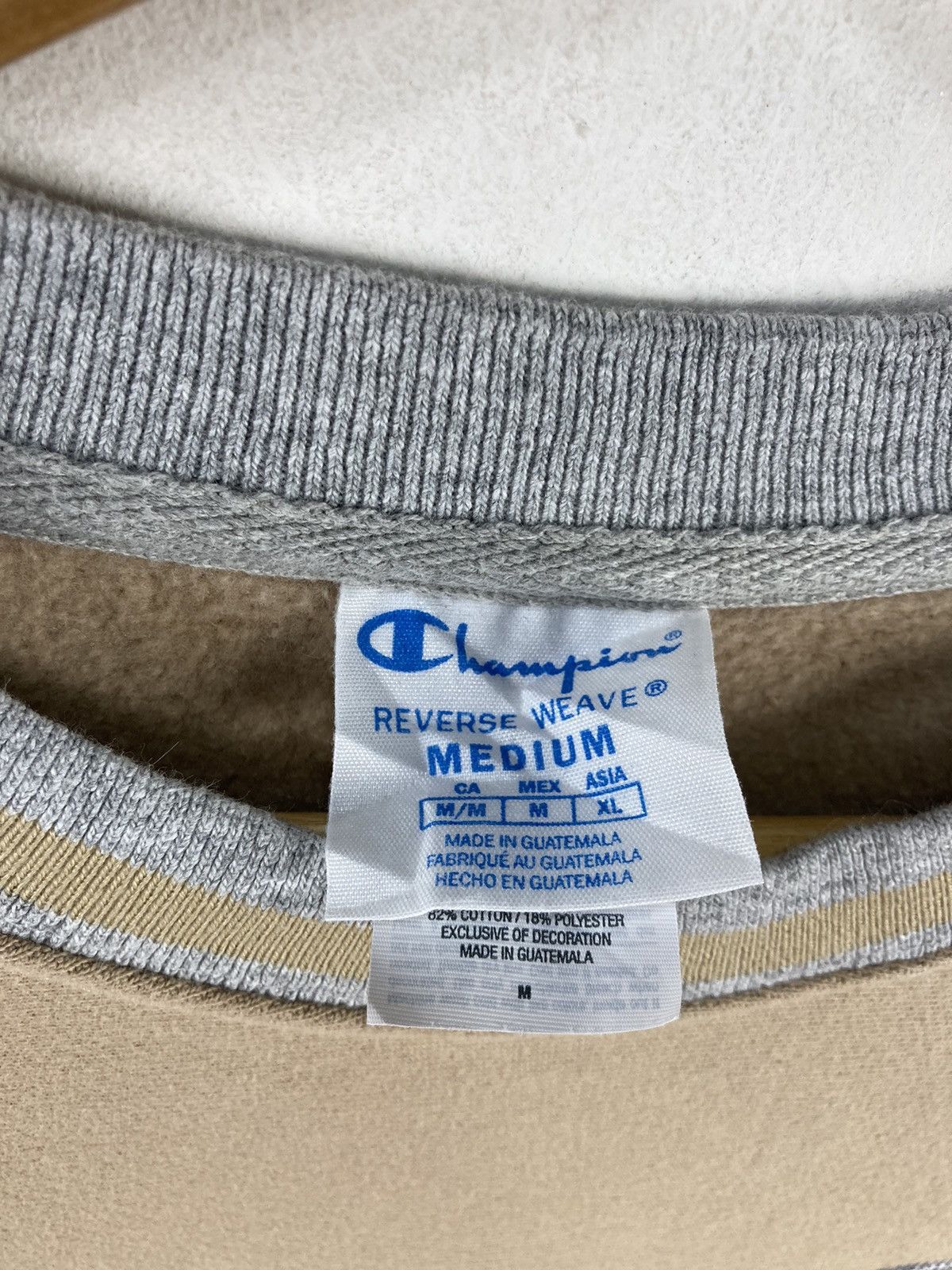 Champion × Vintage Vintage Champion Reverse Weave Made In Guatemala Sweatshirt Size US M / EU 48-50 / 2 - 5 Thumbnail