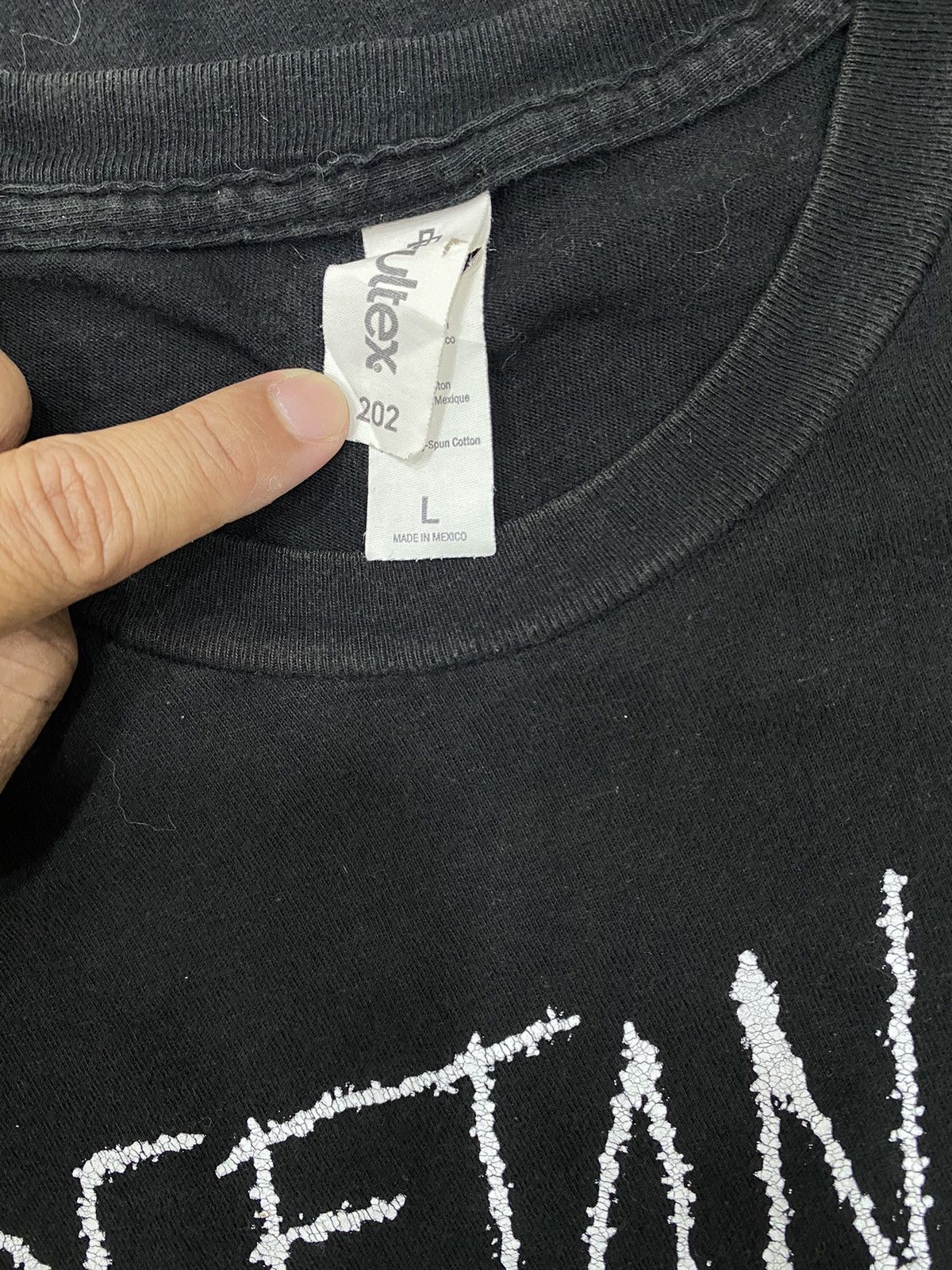 Band Tees 💥DEFTONES nu metal band this is our time rare tee shirt Size US L / EU 52-54 / 3 - 4 Thumbnail