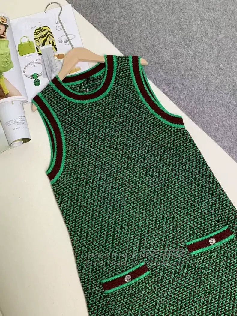 Chanel Chanel Colour block sleeveless knitted dress Size S / US 4 / IT 40 - 2 Thumbnail