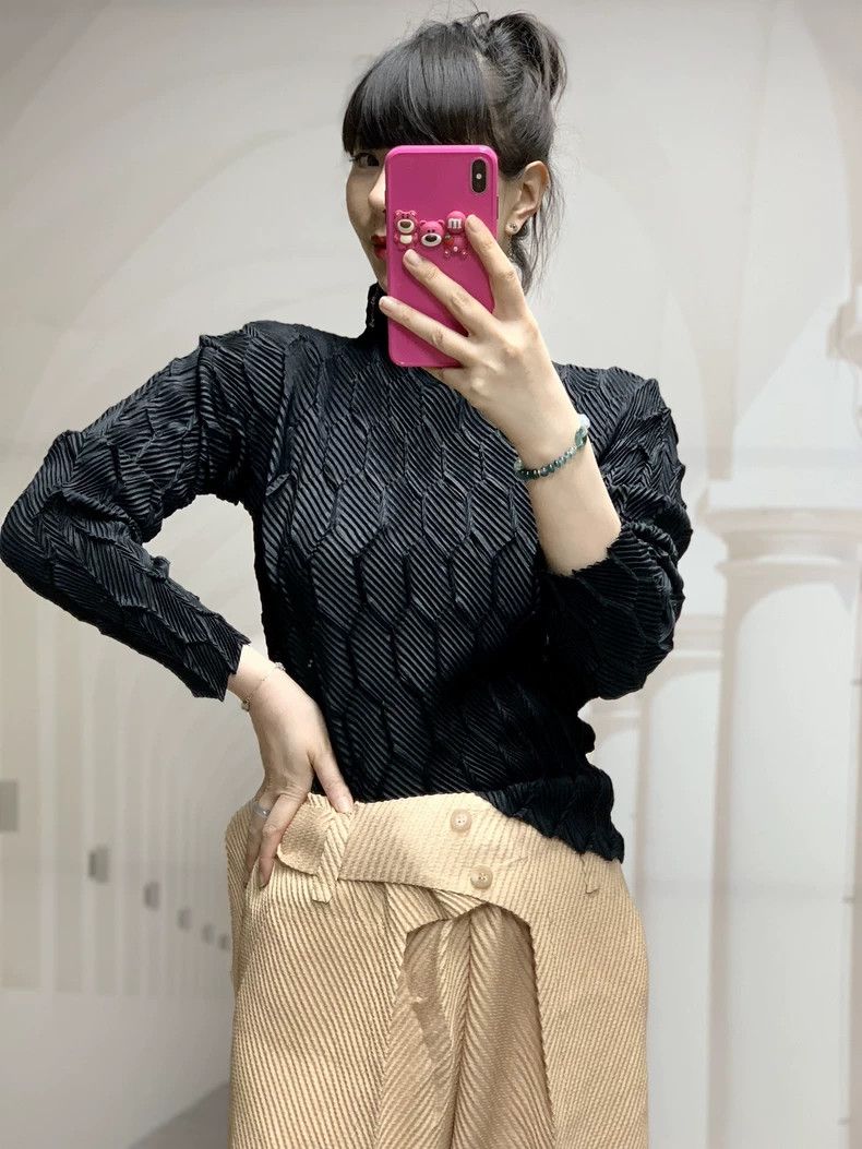 Issey Miyake Issey Miyake Dragon Scale Textured Top - dmc Size US M / EU 48-50 / 2 - 1 Thumbnail