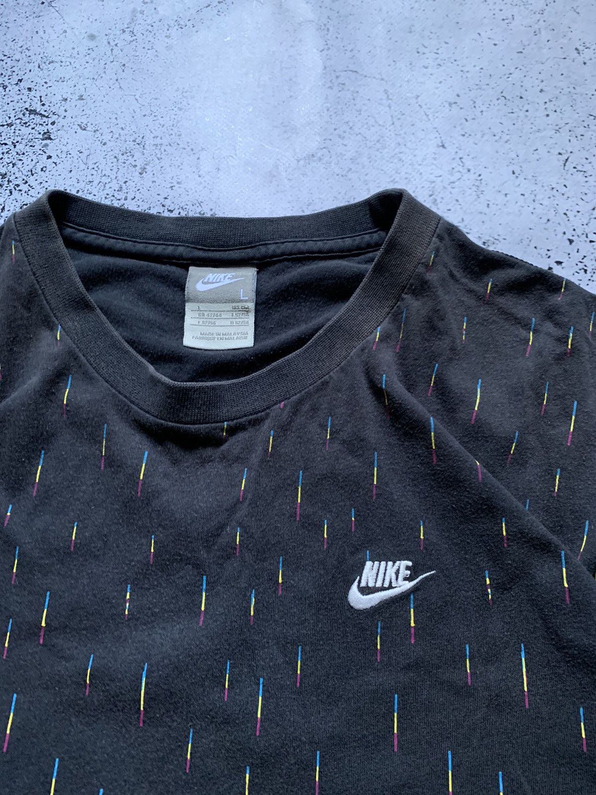 Nike × Vintage Vintage Nike Tn Distressed T-shirt Drill Y2K Tee USA 90s Size US L / EU 52-54 / 3 - 3 Thumbnail