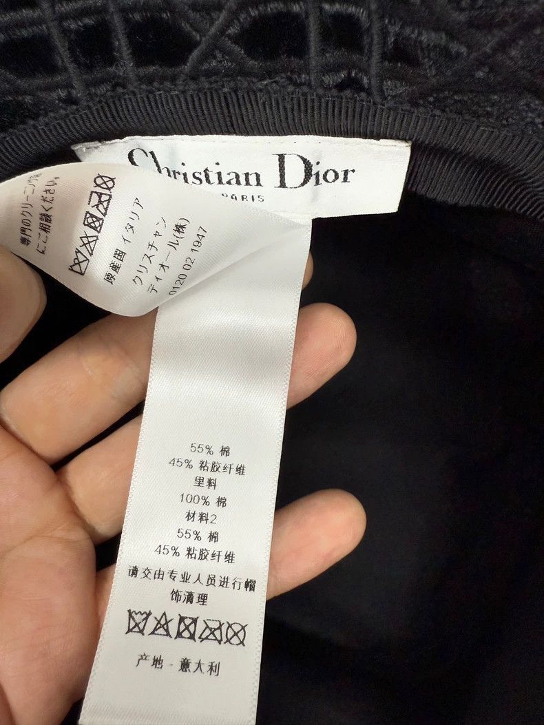 Dior New Dior Velvet Fisherman Hat Size 56-2506 Size ONE SIZE - 6 Thumbnail