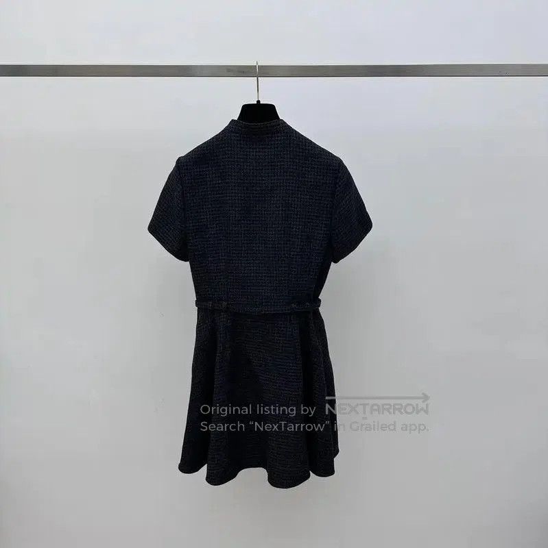 Dior Dior Short Sleeve Gray Wool Dress . Size S / US 4 / IT 40 - 2 Thumbnail