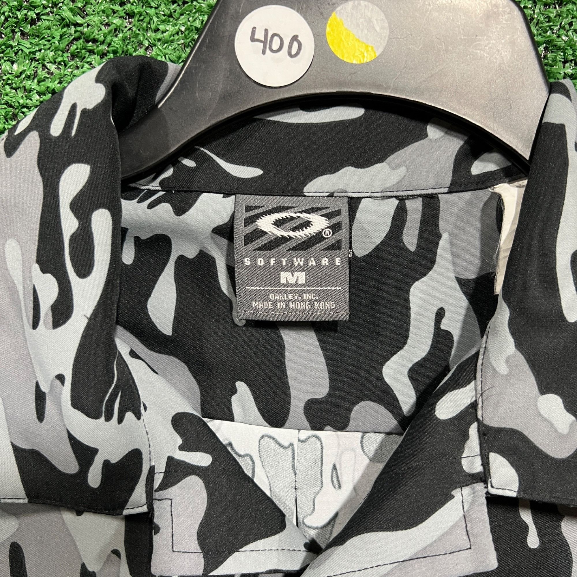 Oakley Vintage Oakley desert camo button up shirt size medium Size US M / EU 48-50 / 2 - 3 Thumbnail