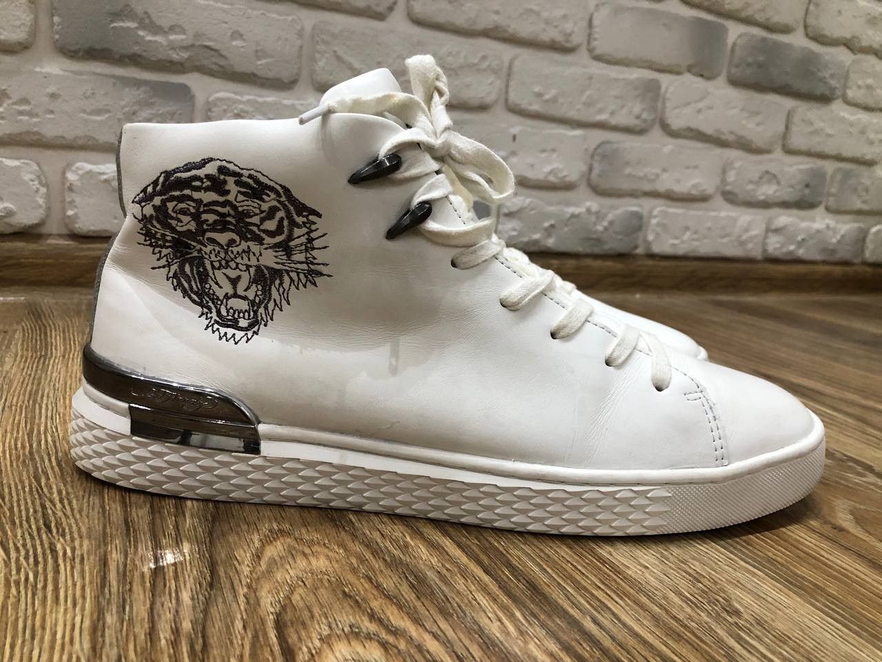 Ed Hardy Vintage Ed Hardy Hi-Top Leather Sneakers Tiger Size US 12 / EU 45 - 9 Thumbnail