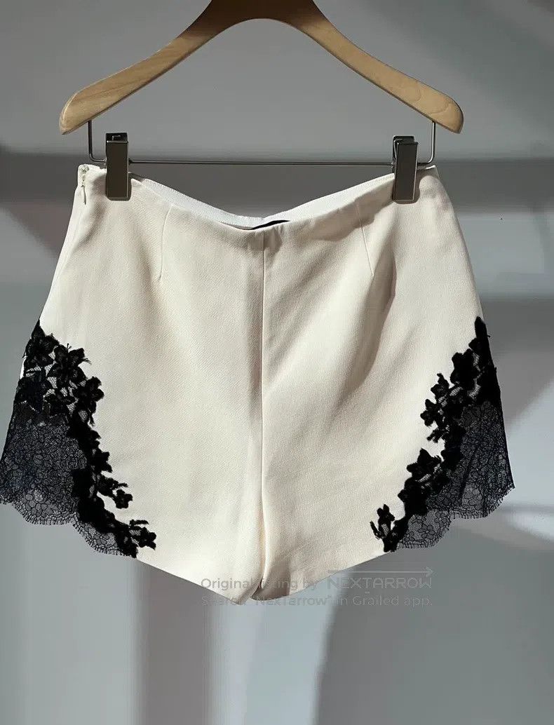 Valentino Valentino Lace patchwork shorts Size 39" - 4 Thumbnail