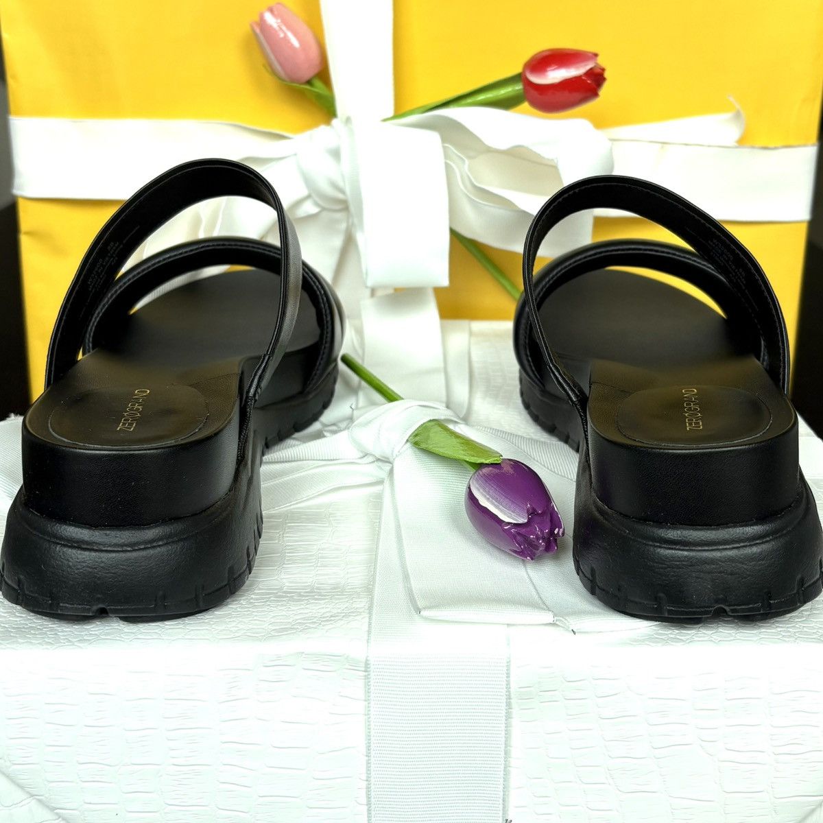 Cole Haan Slide Size US 8 / IT 38 - 3 Thumbnail