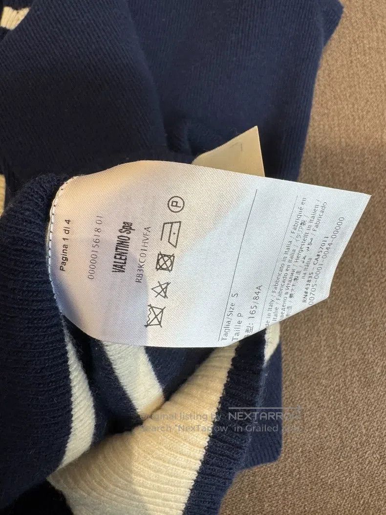 Valentino Valentino Blue and white letter V-neck sweater Size S / US 4 / IT 40 - 5 Thumbnail