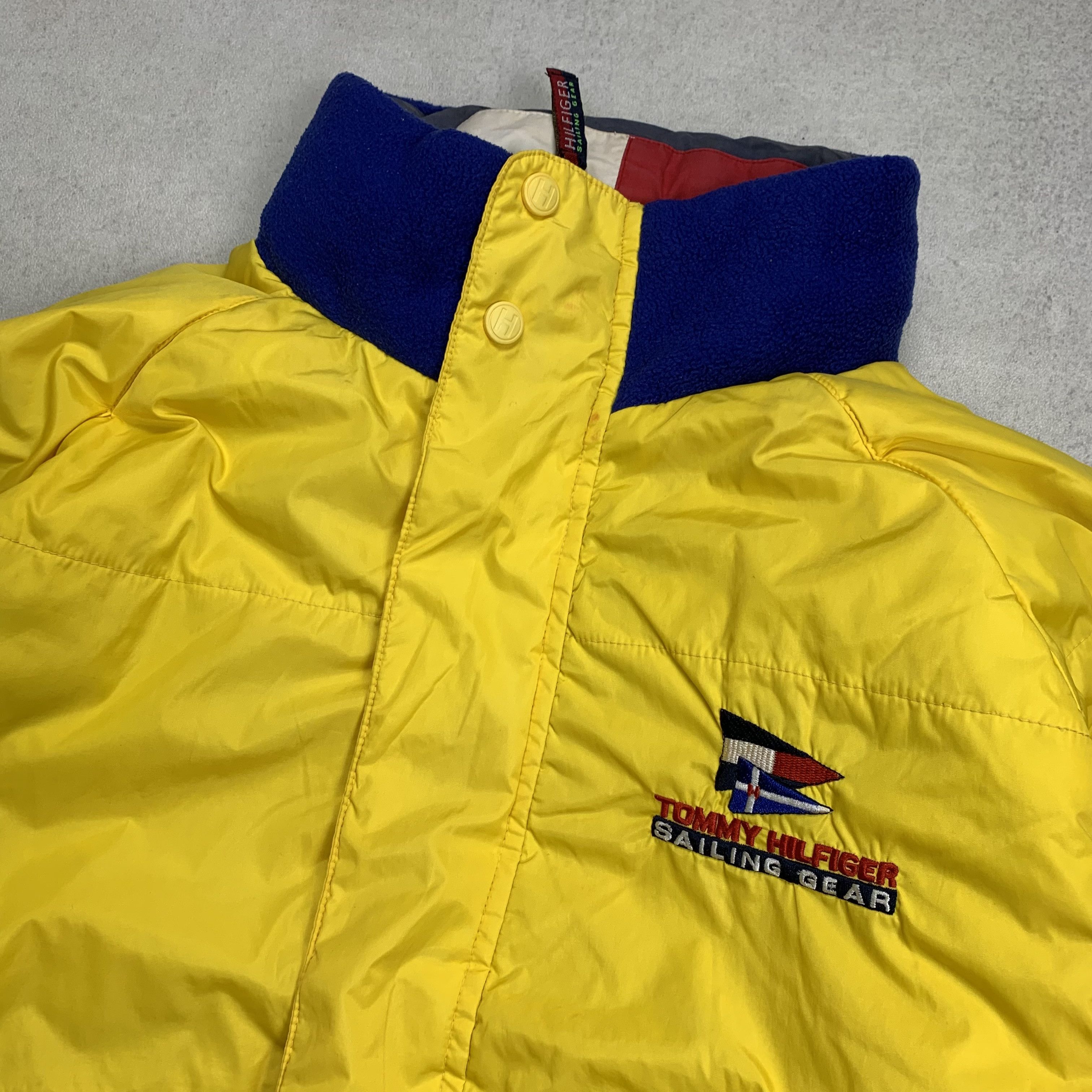 Tommy Hilfiger Vintage 90s Reversible Tommy Hilfiger Puffer Jacket Size US XXL / EU 58 / 5 - 8 Thumbnail