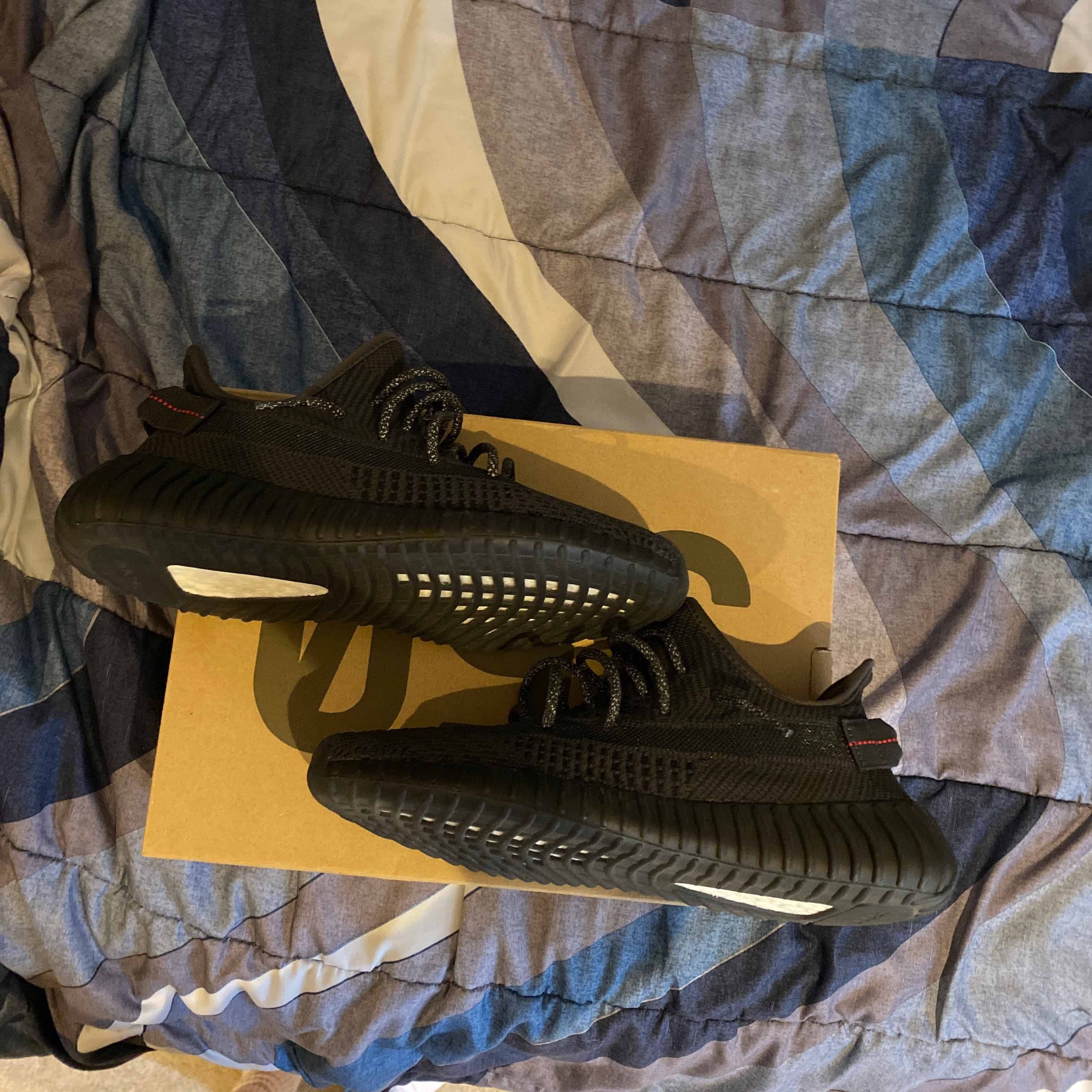 yeezy boost 350 v2 black reflective box from Chinese factory , repliable supplier. Adidas Black 3M find sneakers from around the world Adidas Yeezy Boost 350 V2