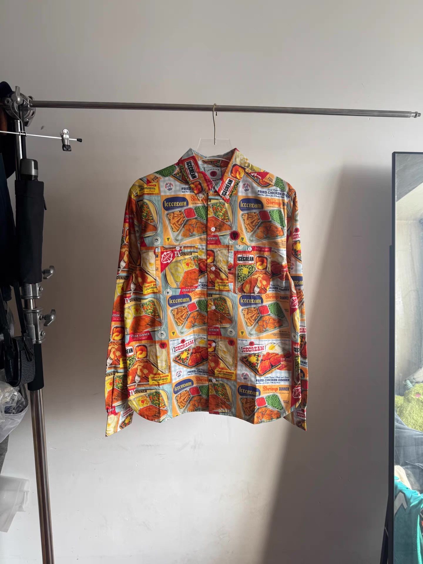 Billionaire Boys Club Billionaire Boys Club ICE CREAM Fast Food Print Shirt Q17 Size US S / EU 44-46 / 1 - 1 Thumbnail