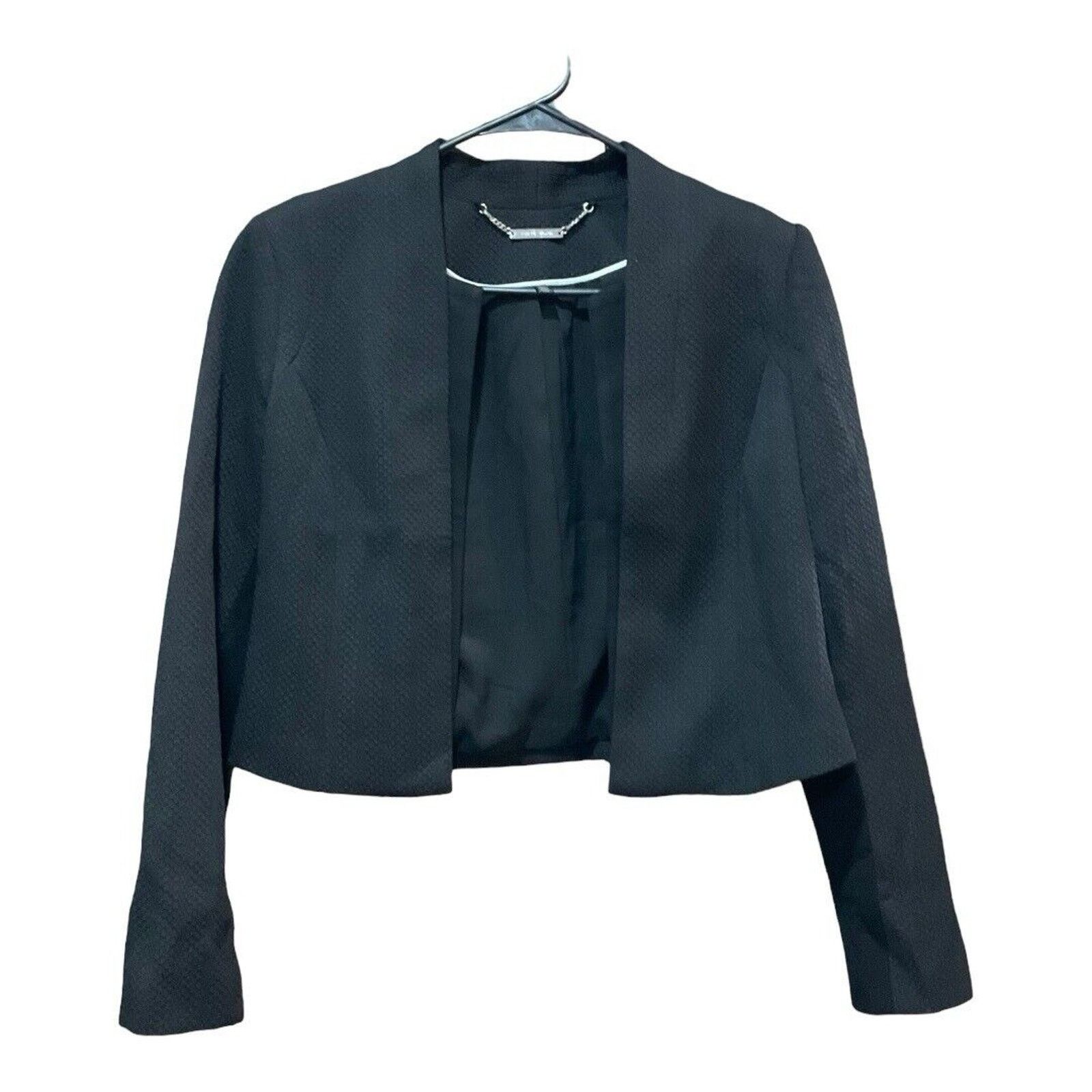 White House Black Market White House Black Market Crop Blazer Size M / US 6-8 / IT 42-44 - 1 Thumbnail