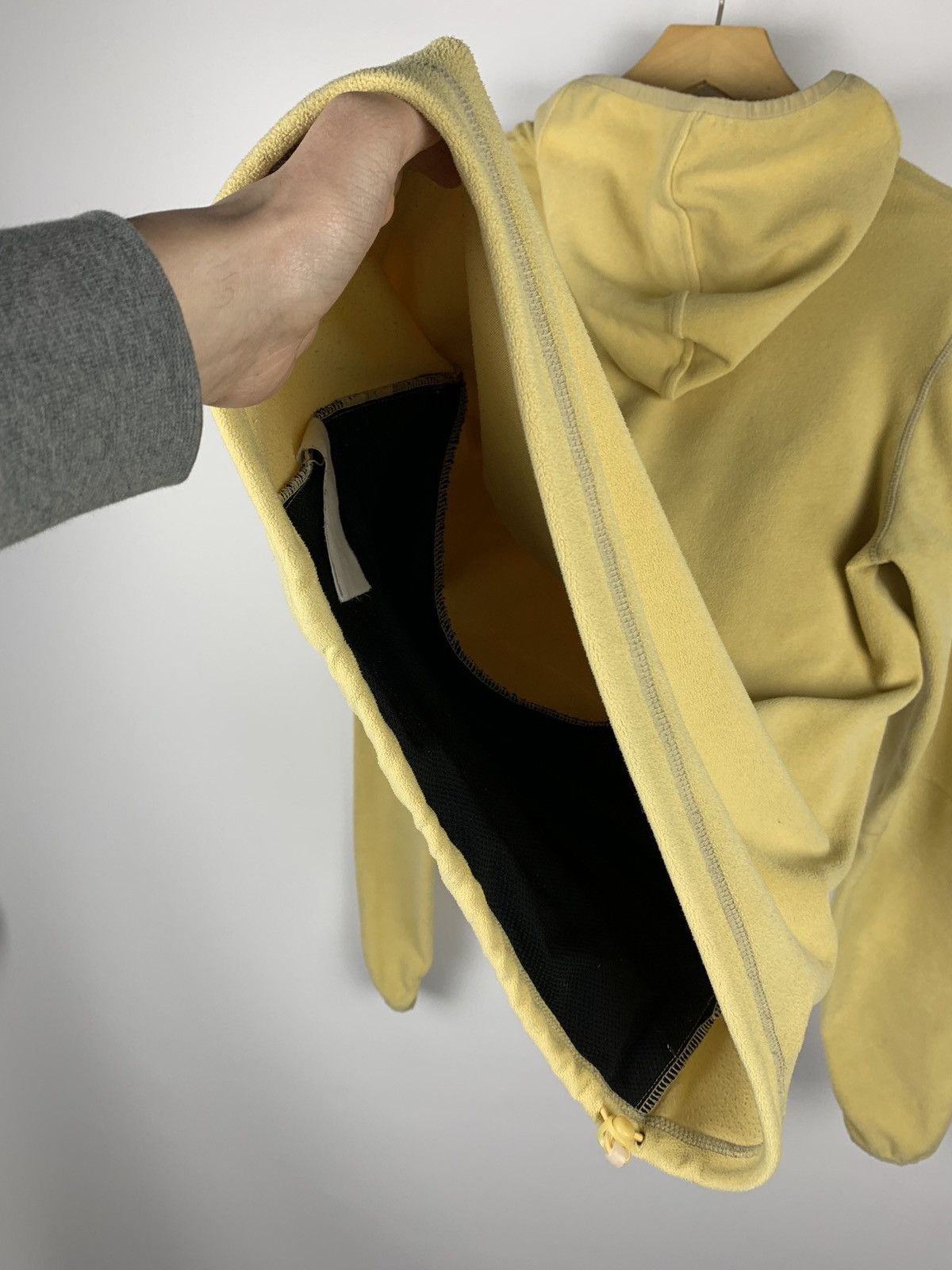 Nike ACG Vintage Nike ACG Therma-Fit Sherpa Hoodie Men’s Size L Size US L / EU 52-54 / 3 - 10 Thumbnail