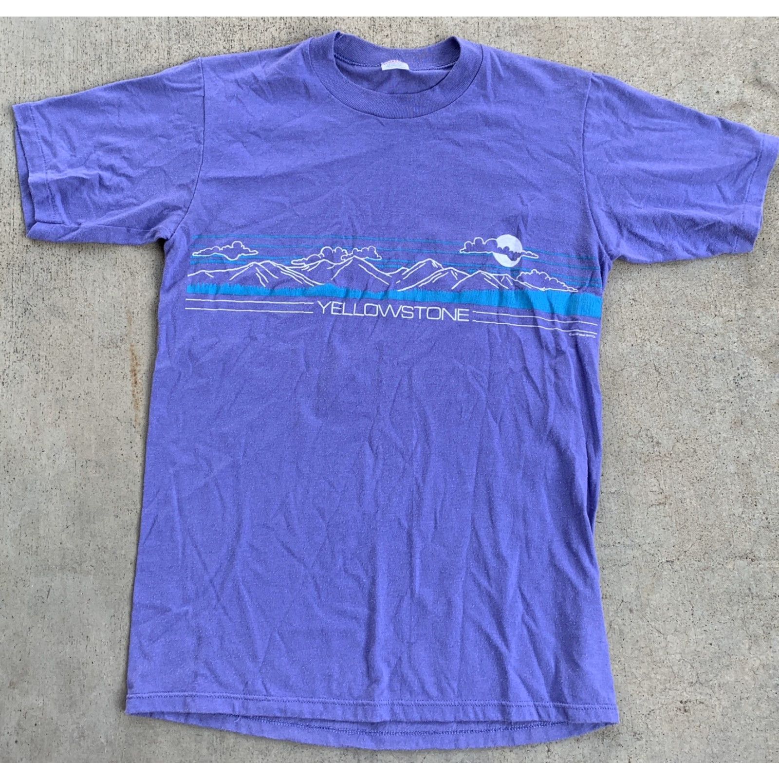 Jerzees VINTAGE Yellowstone T-Shirt JERZEES Wild West Shirt Co M 38-40 Made In USA 1980s Purple Mens graphic tee 50/50 Size US M / EU 48-50 / 2 - 6 Thumbnail
