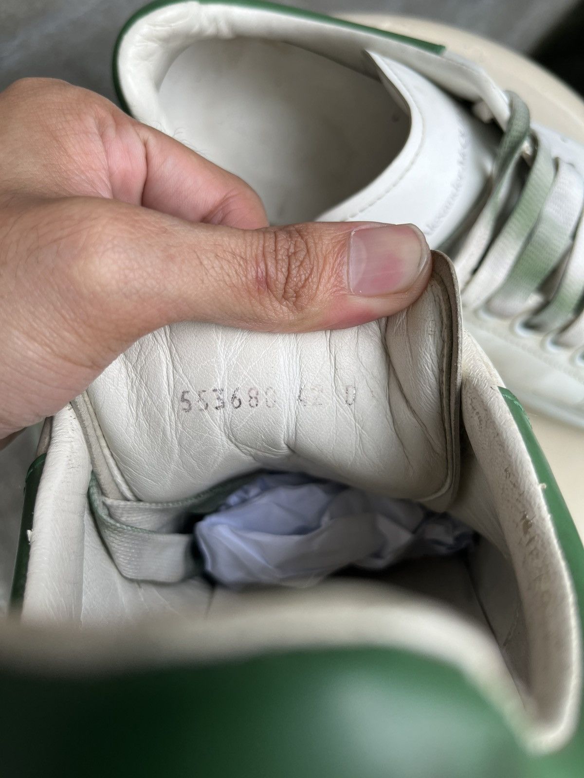 Alexander McQueen Ombre Laced Oversized Sneaker Size US 9 / EU 42 - 9 Thumbnail