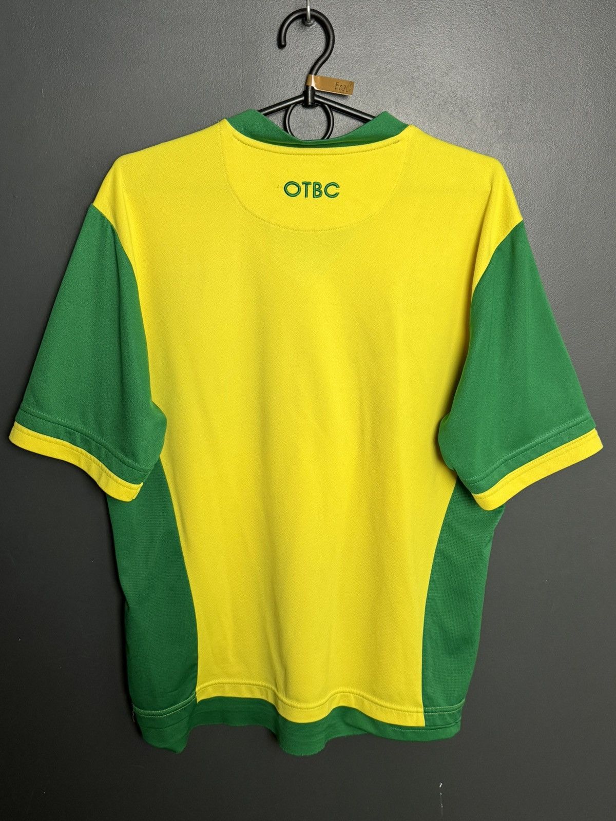 Errea Norwich City 13/14 Home Football Jersey Size US S / EU 44-46 / 1 - 2 Thumbnail