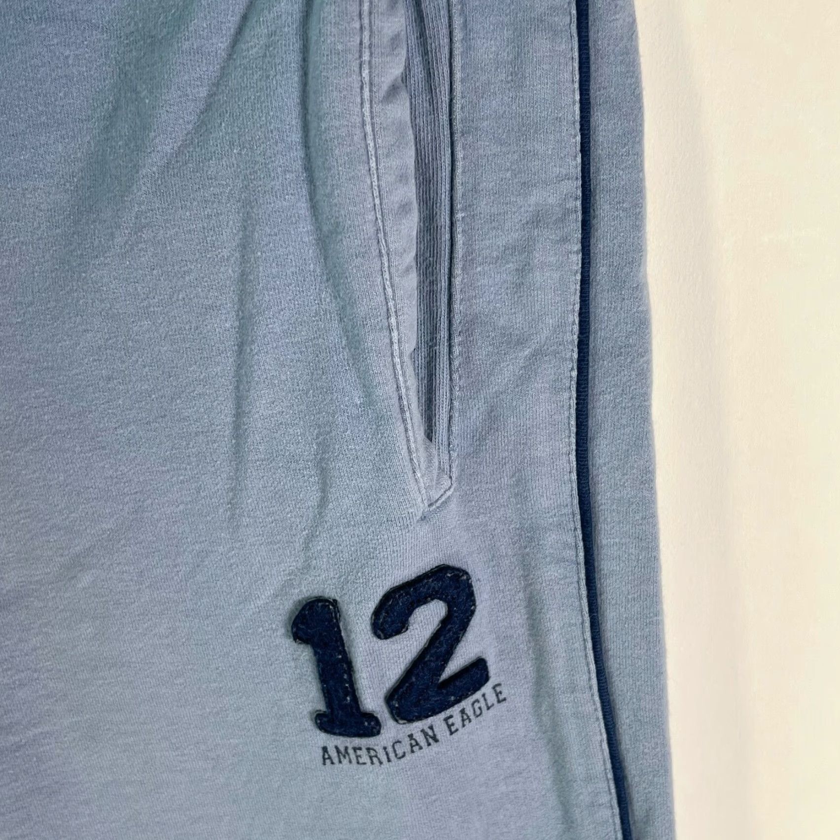 American Eagle Outfitters VINTAGE American Eagle Outfitters Womens Sweatpants Activewear Athletic Gray Size L Pockets Drawstring 97% cotton 3% Spandex Size 34" / US 12 / IT 48 - 5 Thumbnail