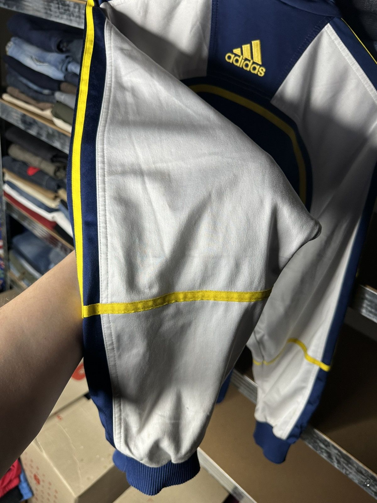 Adidas Vintage Adidas Track Jacket Stripe Performance Logo Size M Size US M / EU 48-50 / 2 - 10 Thumbnail