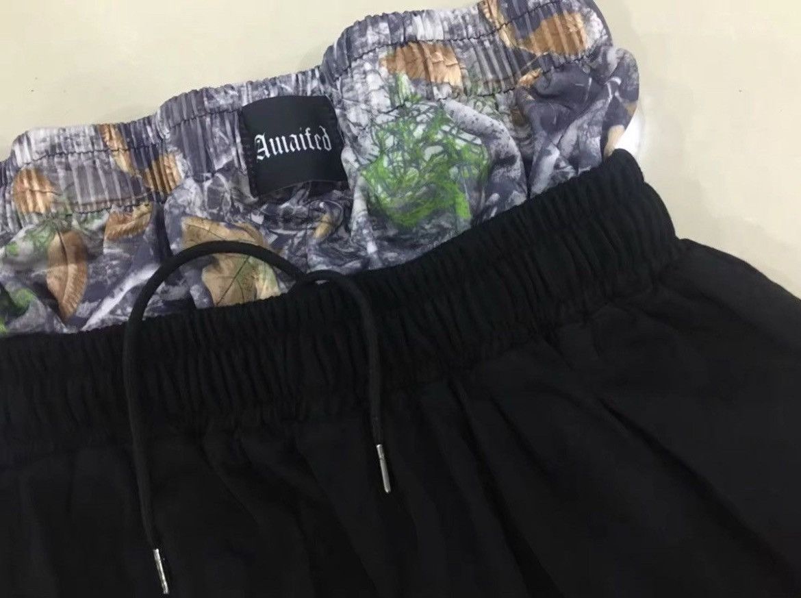 Japanese Brand Y2K Trend Sweatpants Size US 31 - 2 Thumbnail