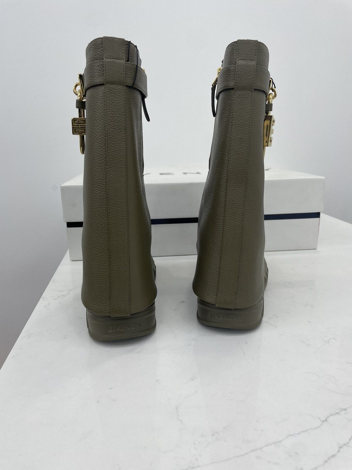 Givenchy Givenchy Calfskin Shark Boots Size US 6 / IT 36 - 4 Thumbnail